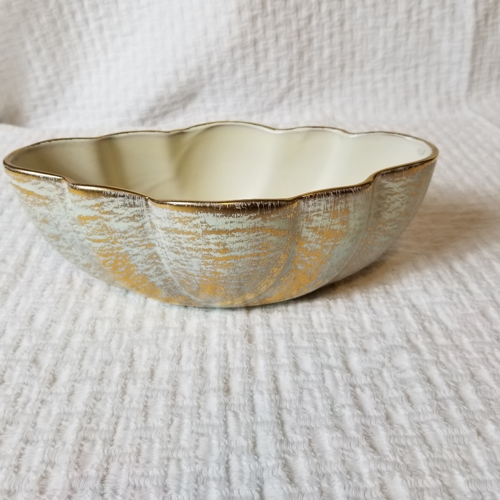 Stangl Pottery 22KT Gold Hand Painted Shell Bowl Antique Gold Scalloped